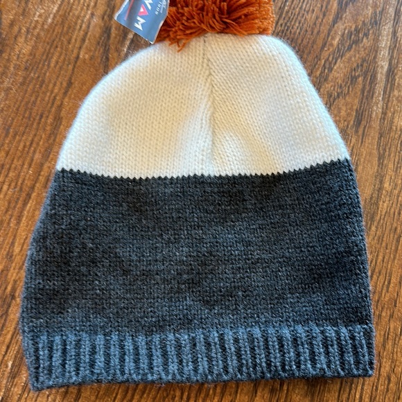 Nwt. Wigwam hat - Picture 2 of 3